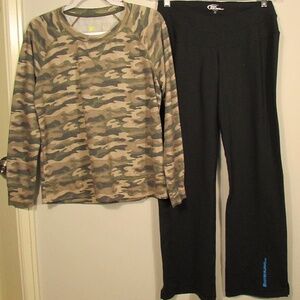 Camo Long Sleeve Top & Black Leggings